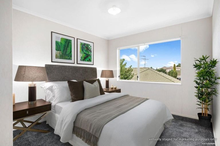 Photo of property in 2/14 Casabella Court, Northpark, Auckland, 2013