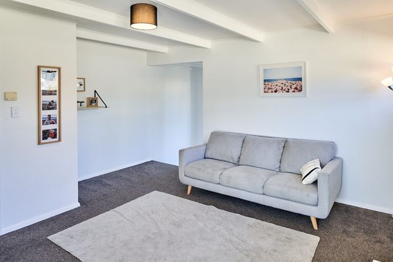 Photo of property in 15 Wright Street, Wainuiomata, Lower Hutt, 5014