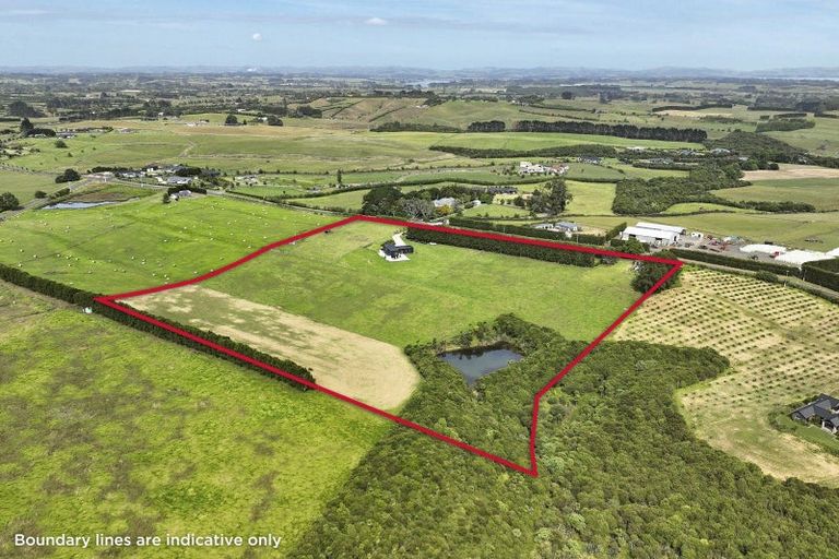 Photo of property in 160 Batty Road, Kingseat, Papakura, 2580