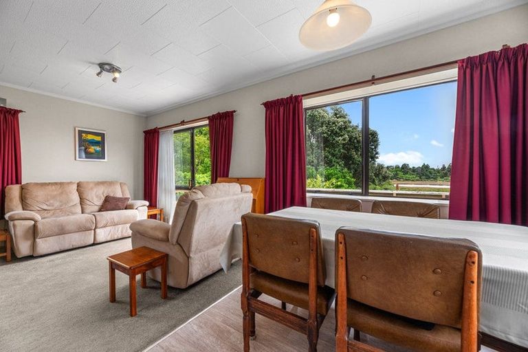 Photo of property in 186 Windermere Drive, Poike, Tauranga, 3112