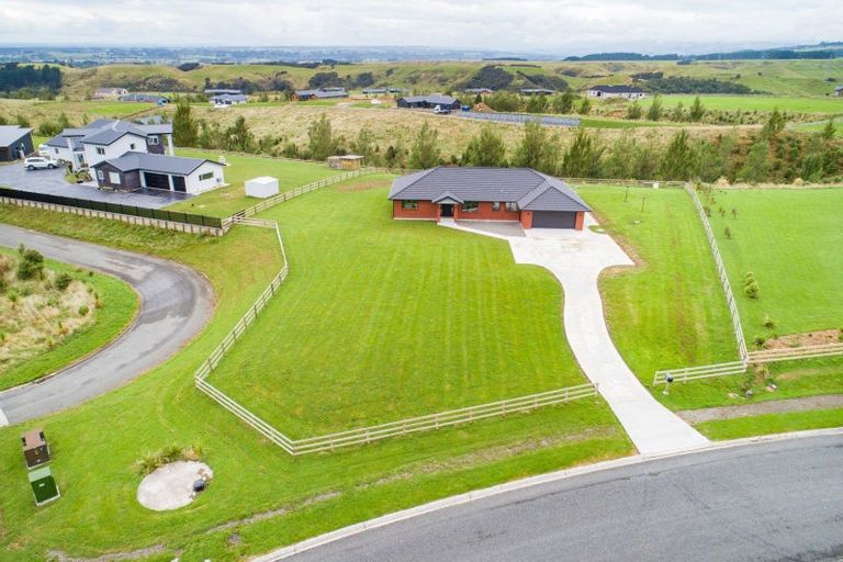 Photo of property in 117 Kingsdale Park Drive, Aokautere, Palmerston North, 4471