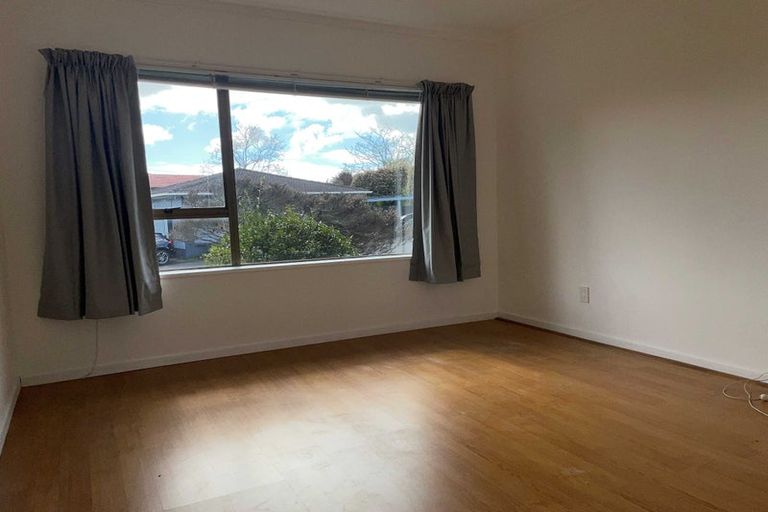 Photo of property in 1/29 Rapallo Place, Farm Cove, Auckland, 2012