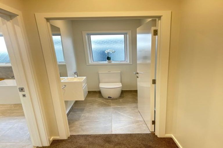 Photo of property in 26 Tai Road, Wharewaka, Taupo, 3330