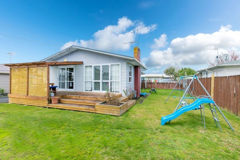 Photo of property in 21 Yvonne Street, Melville, Hamilton, 3206