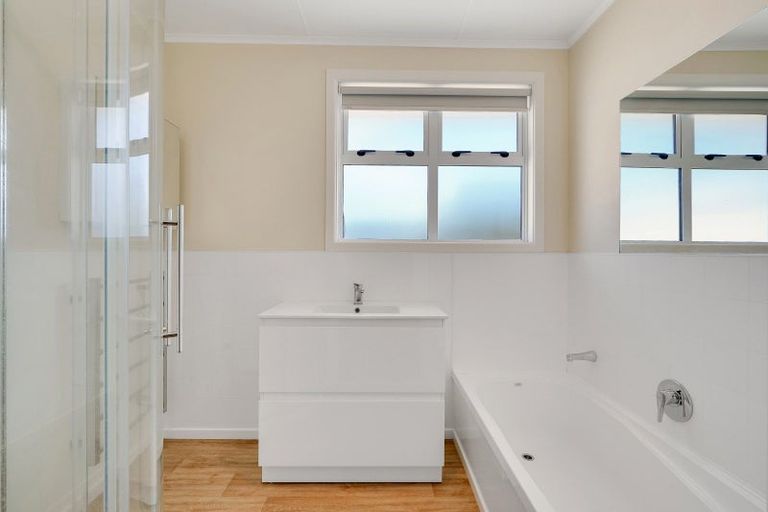 Photo of property in 33 Kaka Crescent, Tokoroa, 3420