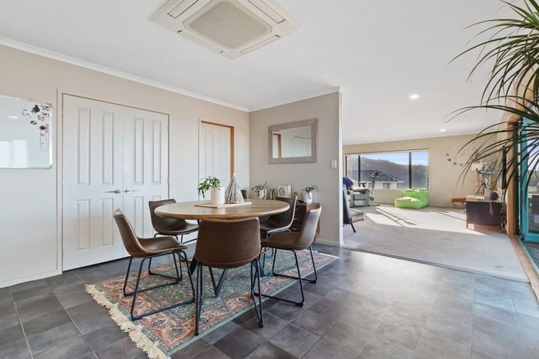 Photo of property in 111 Pacific View Drive, Whangamata, 3620