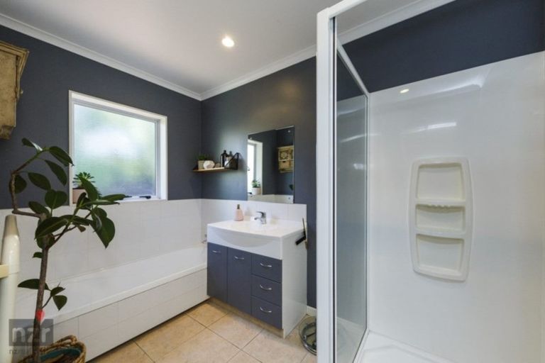 Photo of property in 29 Keeling Street, West End, Palmerston North, 4412