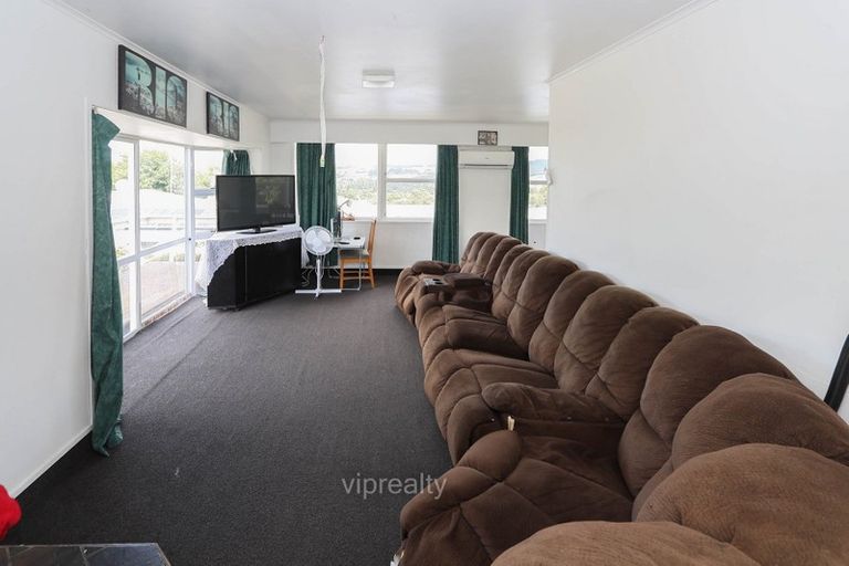 Photo of property in 5 Henry Street, Western Heights, Rotorua, 3015