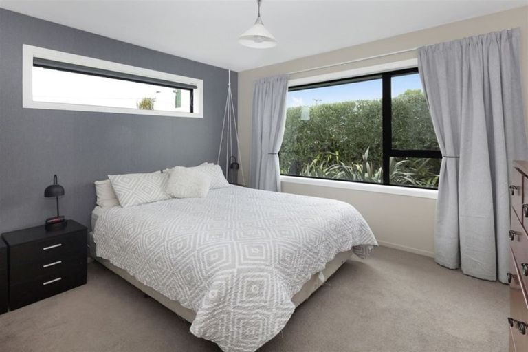 Photo of property in 97 Farquhars Road, Redwood, Christchurch, 8051