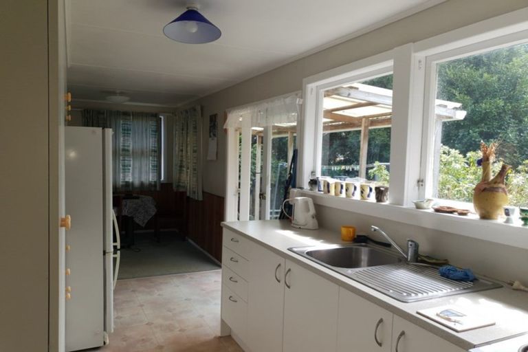 Photo of property in 10 Tatahi Street, Te Puru, Thames, 3575