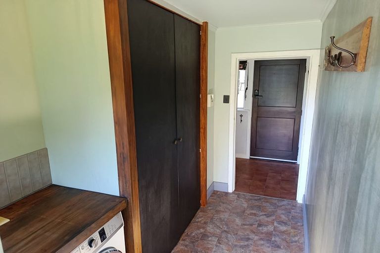 Photo of property in 84 Govett Avenue, Frankleigh Park, New Plymouth, 4310