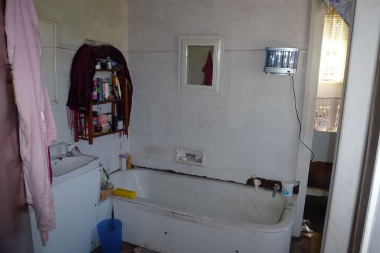 Photo of property in 85 Reid Street, Blaketown, Greymouth, 7805