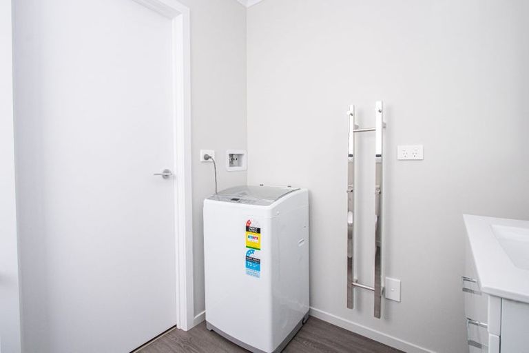 Photo of property in 204/17 Vialou Street, Hamilton Central, Hamilton, 3204