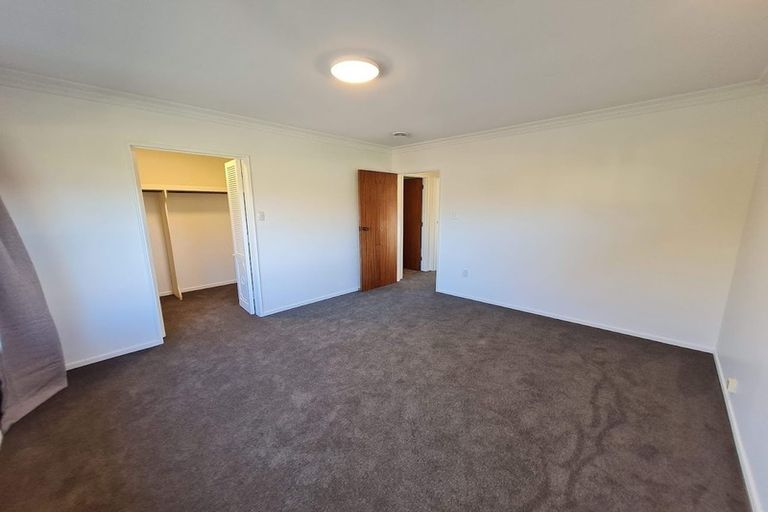 Photo of property in 2/70 Parkstone Avenue, Ilam, Christchurch, 8041