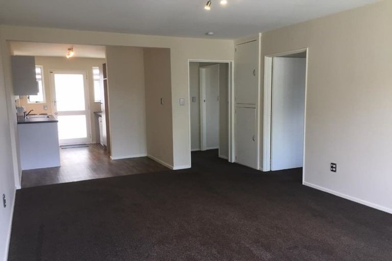 Photo of property in 4/80 Charles Street, Waltham, Christchurch, 8011