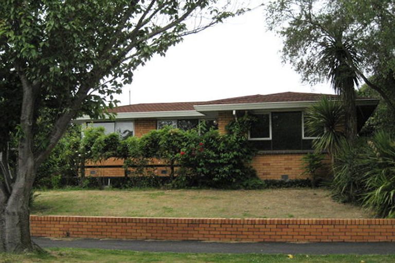 Photo of property in 36 Colina Street, Avonhead, Christchurch, 8042