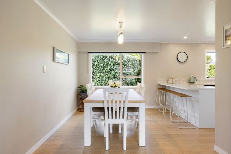 Photo of property in 9 Grassy Downs Place, St Andrews, Hamilton, 3200