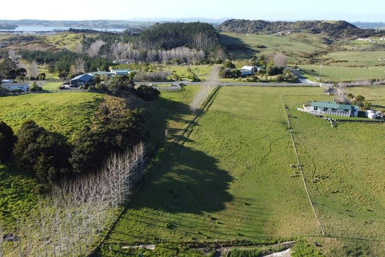 Photo of property in 2212 Cove Road, Mangawhai, 0573