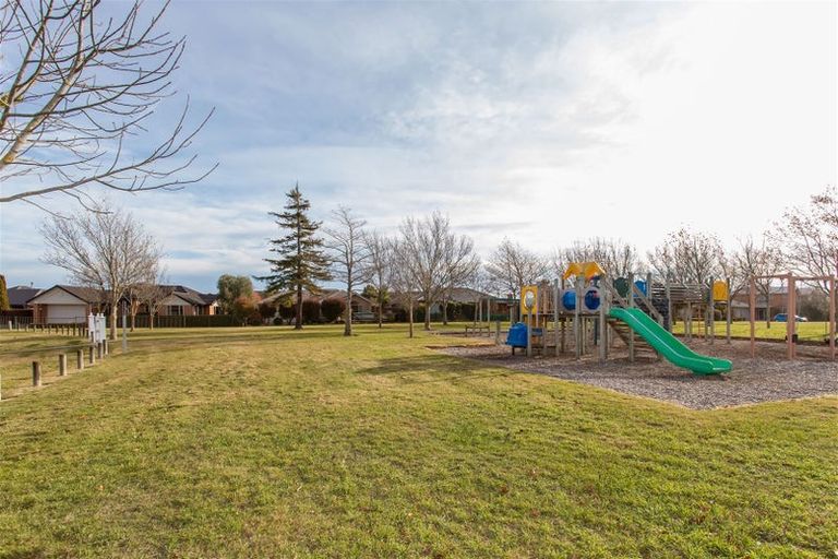 Photo of property in 58 Kinsella Crescent, Aidanfield, Christchurch, 8025