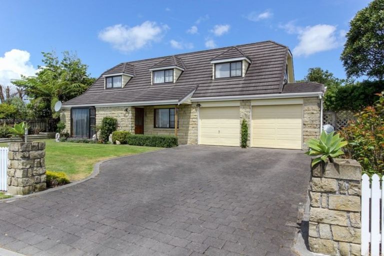 Photo of property in 22 Virginia Place, Whalers Gate, New Plymouth, 4310