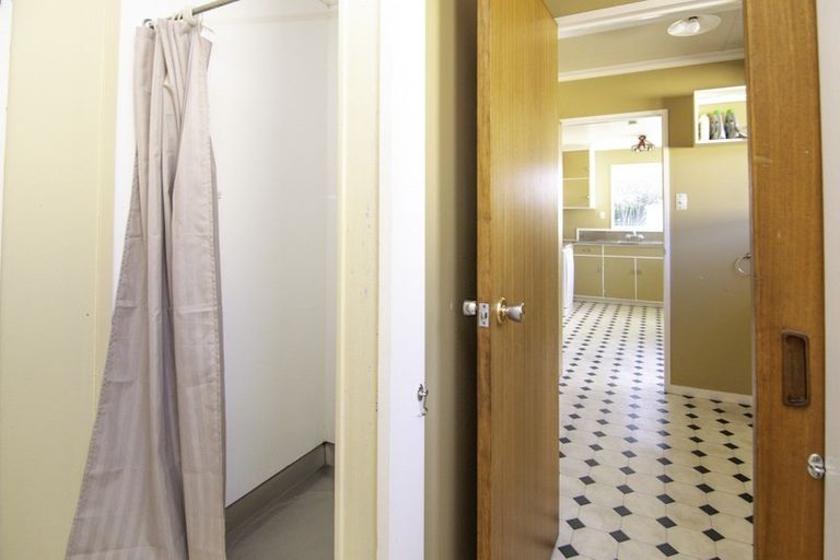 Photo of property in 24 Stillwater Place, Westbrook, Palmerston North, 4412