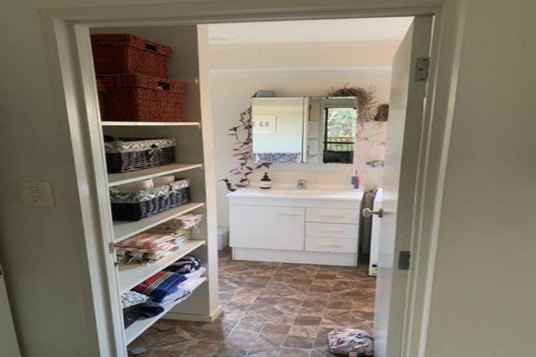 Photo of property in 46 Shelly Bay Road, Beachlands, Auckland, 2018