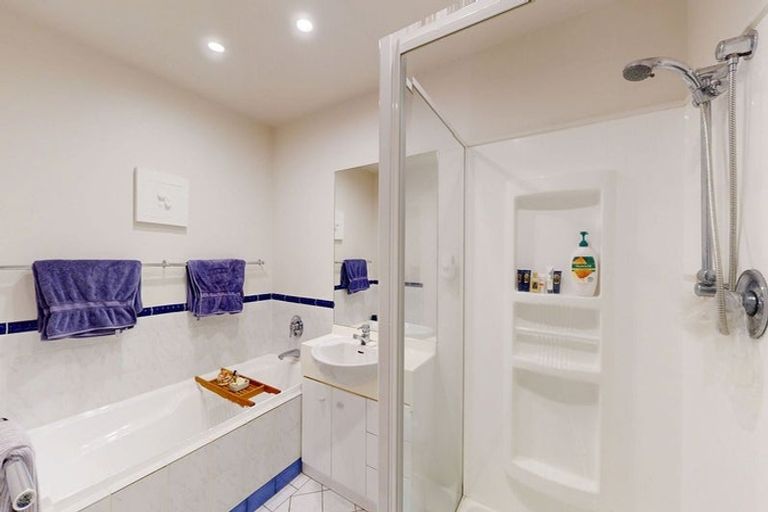 Photo of property in The Plumbers Building, 4a/124 Wakefield Street, Te Aro, Wellington, 6011