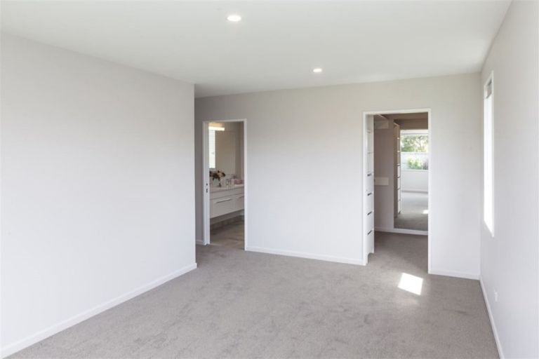 Photo of property in 29 Kingsbridge West, Burwood, Christchurch, 8083