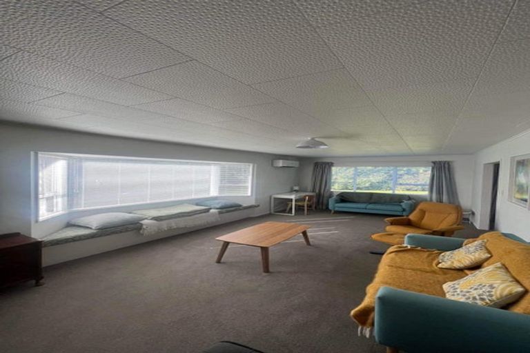 Photo of property in 12-14 Cork Street, Martinborough, 5711