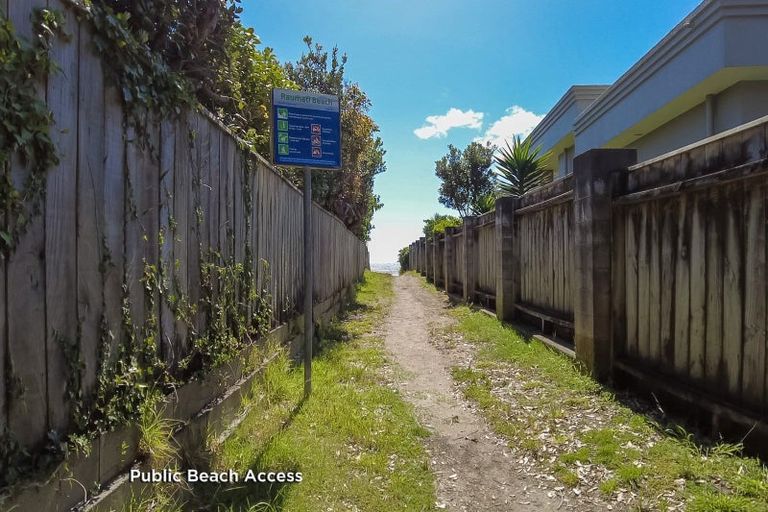 Photo of property in 5a Willow Grove, Raumati Beach, Paraparaumu, 5032