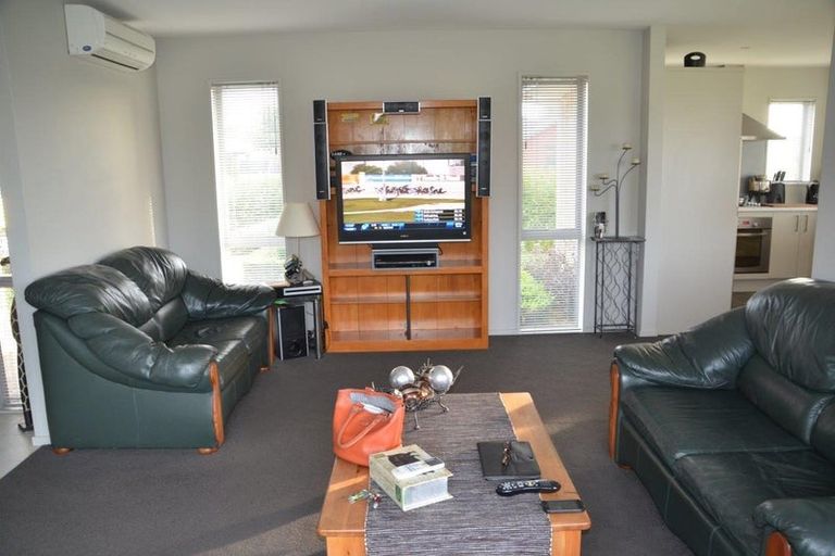 Photo of property in 10 Somerville Crescent, Aidanfield, Christchurch, 8025
