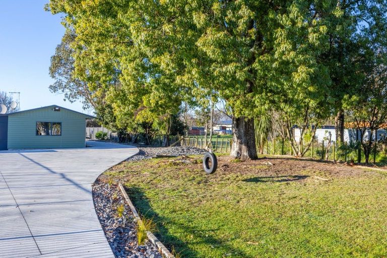 Photo of property in 20 Shanly Street, Waipawa, 4210