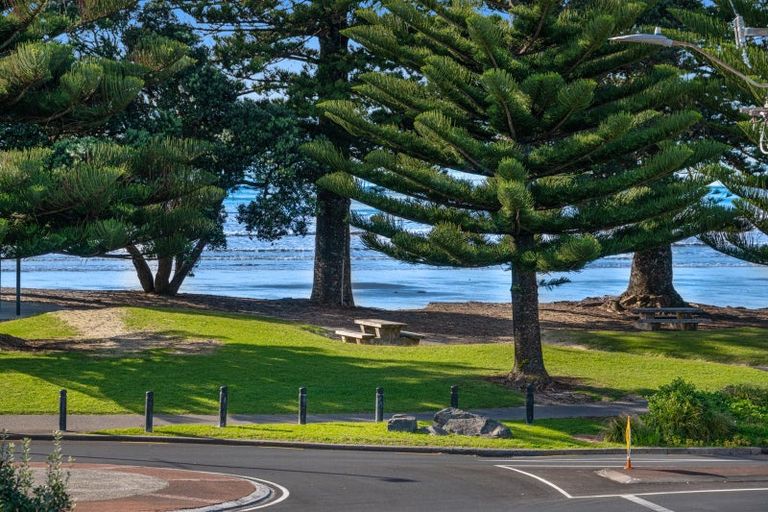 Photo of property in 24/3 Riverside Road, Orewa, 0931