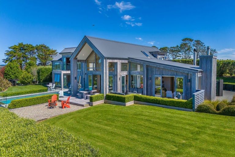 Photo of property in 11 Tamahunga Drive, Matakana, Warkworth, 0985