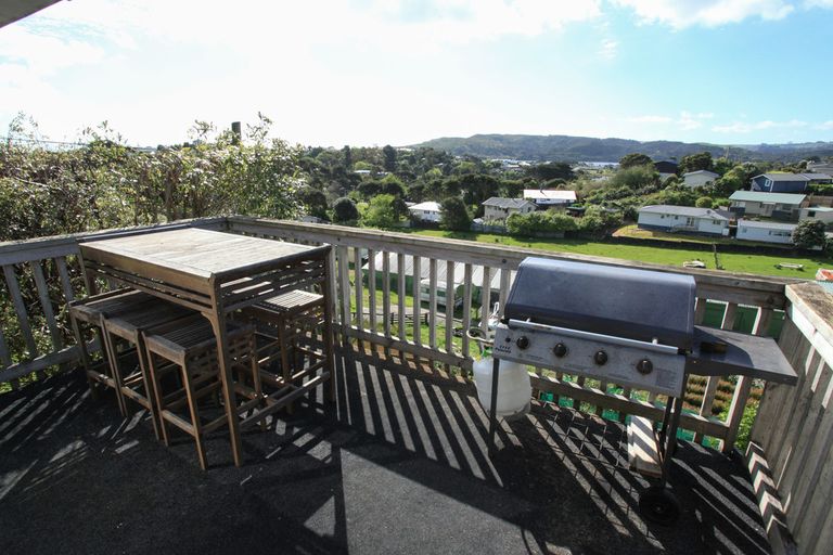 Photo of property in 9 Manukau Road, Raglan, 3225