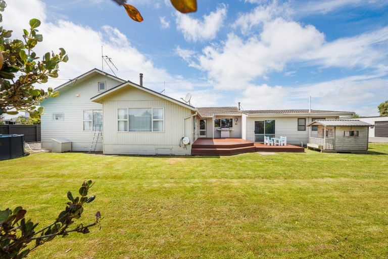 Photo of property in 35 Severn Street, Rongotea, 4476