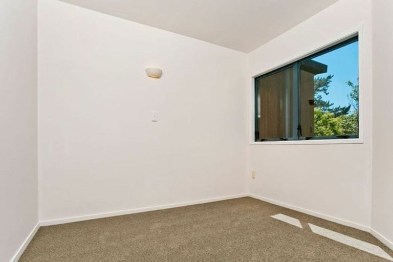 Photo of property in 20/3 The Avenue, Albany, Auckland, 0632
