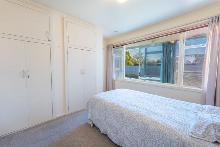 Photo of property in 1-11/94 Avenue Road, West End, Timaru, 7910