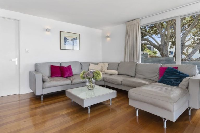 Photo of property in 1/35 Sanders Avenue, Takapuna, Auckland, 0622