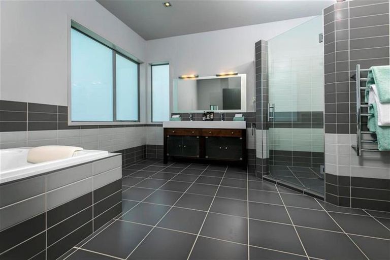 Photo of property in 33 Langford Place, Dairy Flat, Albany, 0792