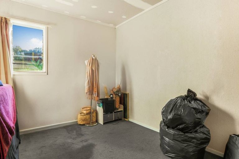 Photo of property in 9 Holborn Place, Papatoetoe, Auckland, 2025