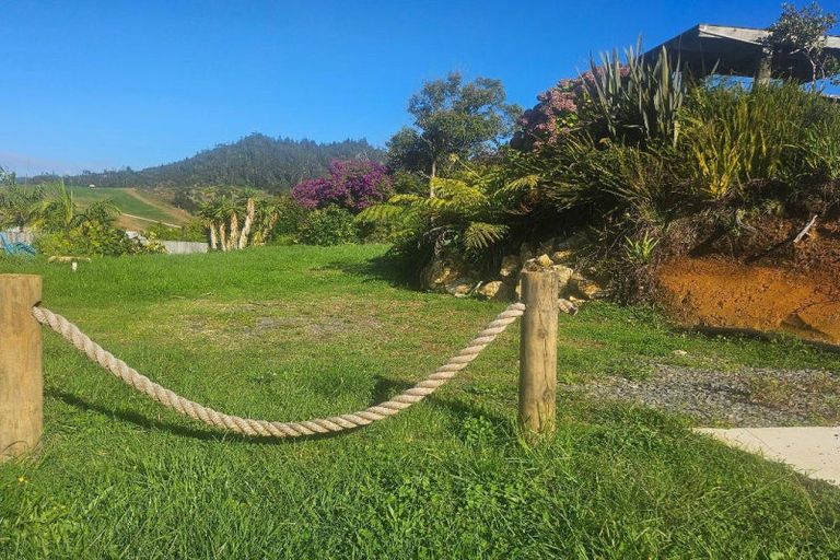 Photo of property in 10a Ocean Beach Road, Tairua, 3508