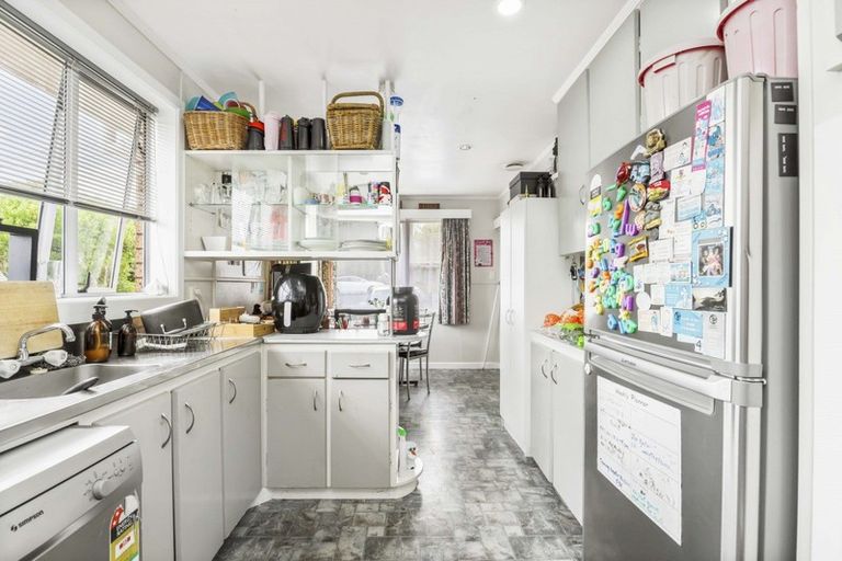 Photo of property in 48 Houchens Road, Glenview, Hamilton, 3206