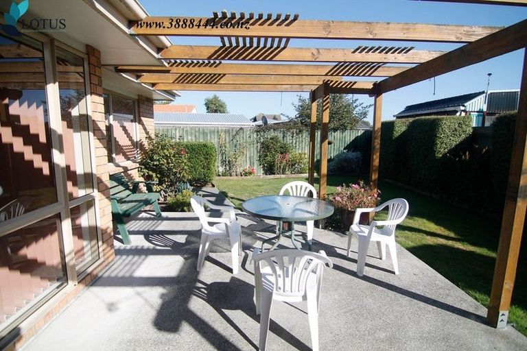 Photo of property in 3 Emlyn Place, Avondale, Christchurch, 8061