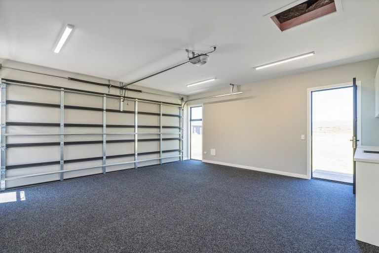 Photo of property in 17 Kahu Crescent, Whitianga, 3510