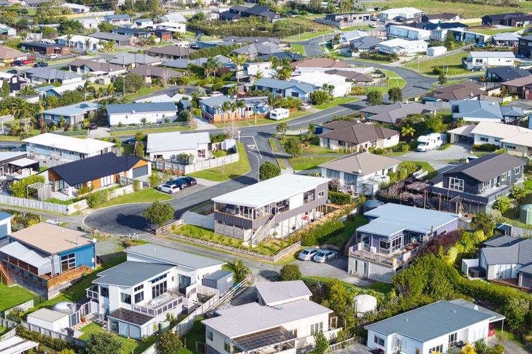 Photo of property in 7 Takahe Place, Mangawhai, 0505