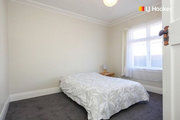 Photo of property in 249 Macandrew Road, Forbury, Dunedin, 9012