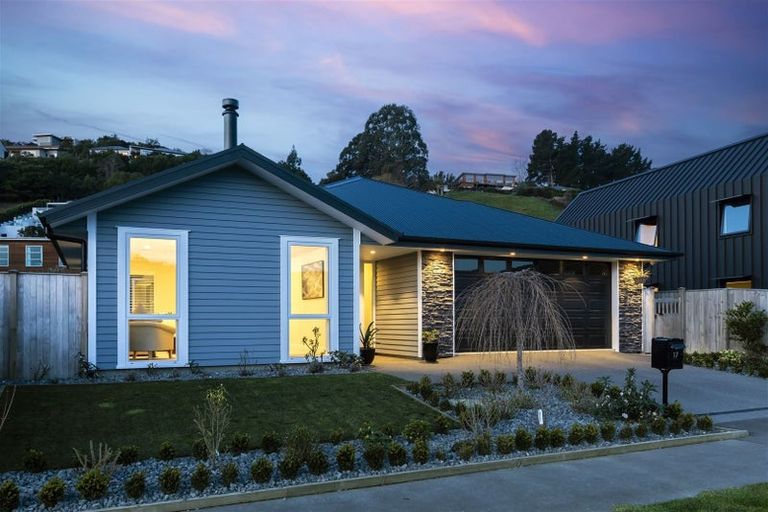 Photo of property in 17 Long Acre Drive, Cracroft, Christchurch, 8022