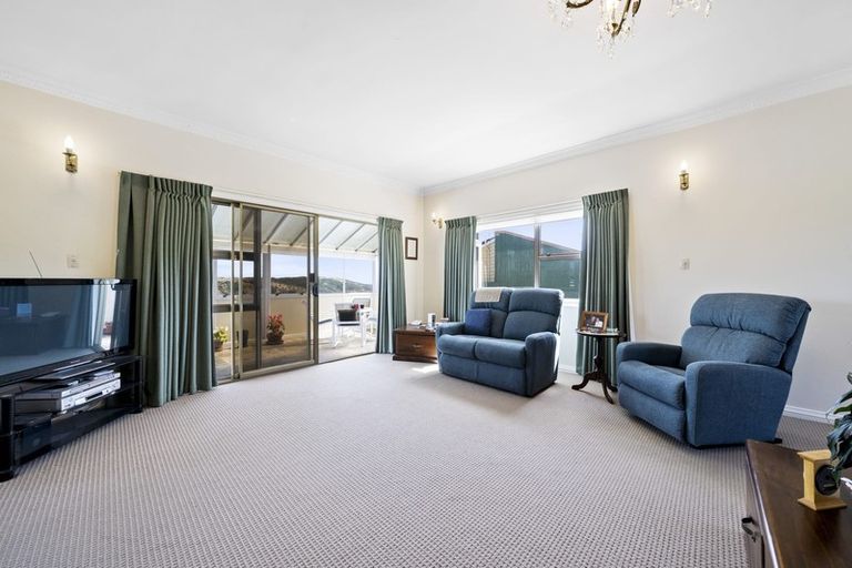 Photo of property in 46 Eskdale Road, Papakowhai, Porirua, 5024