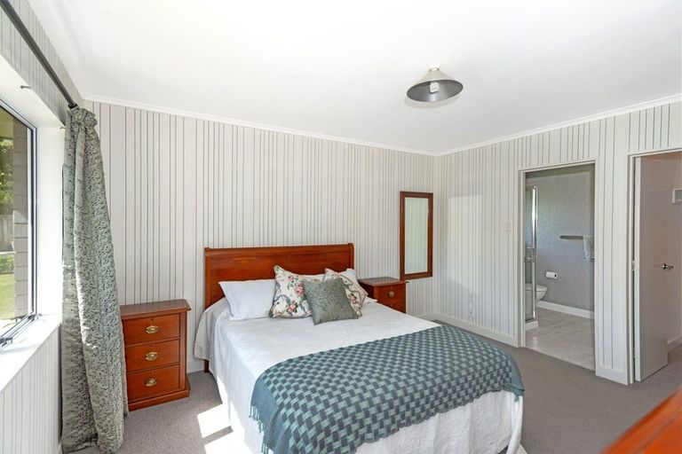 Photo of property in 11 Dryden Street, Whataupoko, Gisborne, 4010